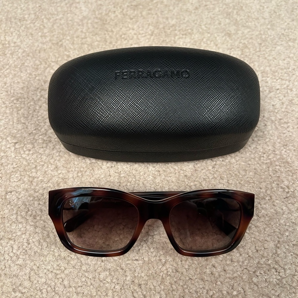 Salvatore Ferragamo Brown Rectangular Sunglasses
